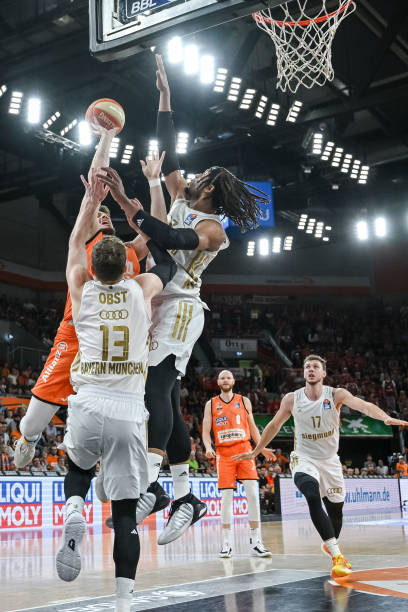 足球天才实 足球天才实